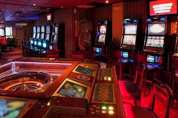 Slot gameplay interface